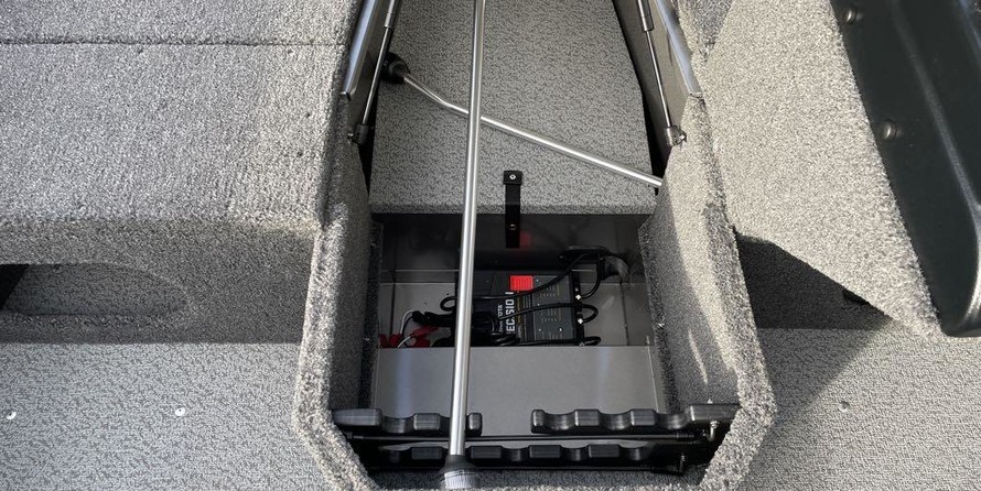 Lund Boats 1775 Impact SS