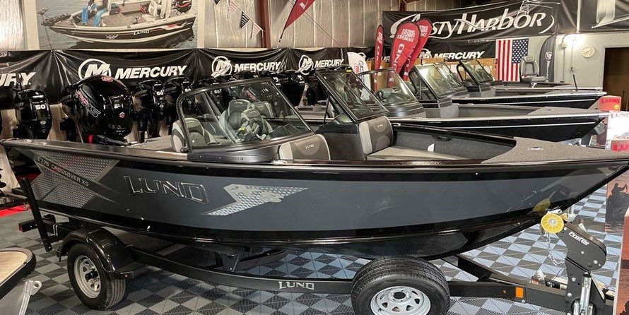 Lund Boats 1775 Crossover XS
