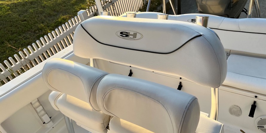 Sea Ray hunt ultra 211