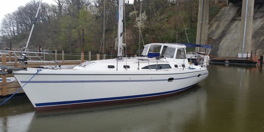 Catalina 375