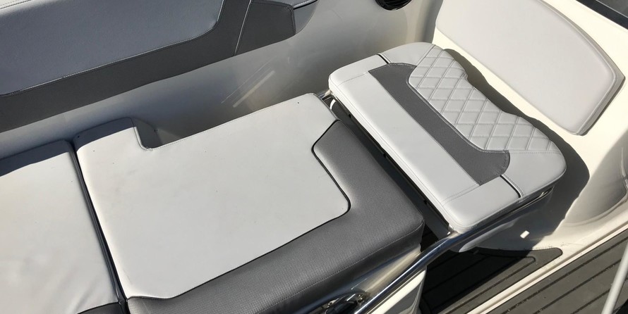 Bayliner VR6 BOWRIDER