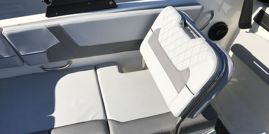 Bayliner VR6 BOWRIDER