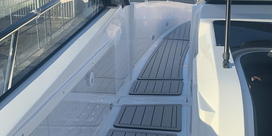 Bavaria Sport 360 coupe