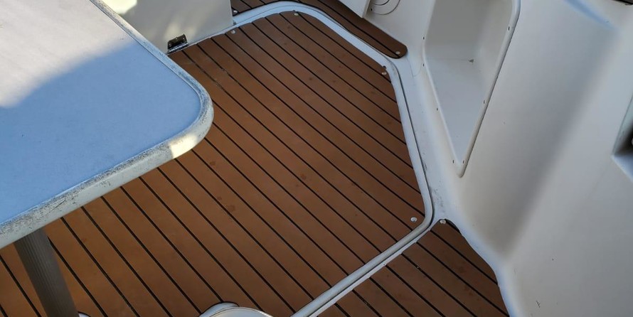 Chaparral 290 Signature