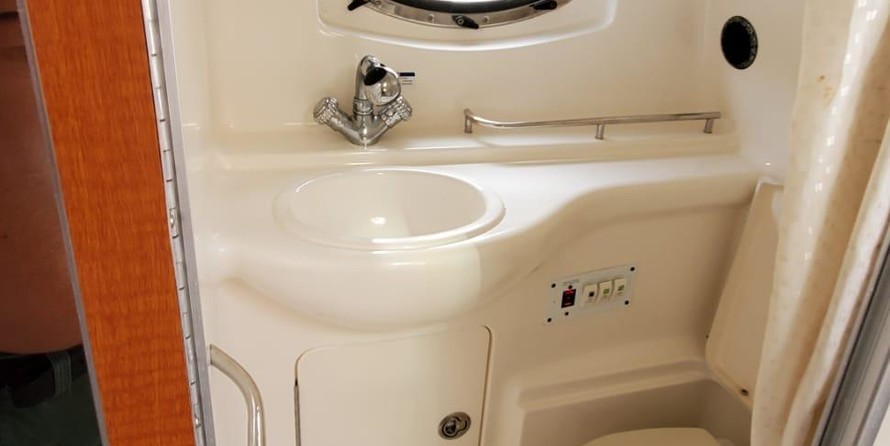 Chaparral 290 Signature