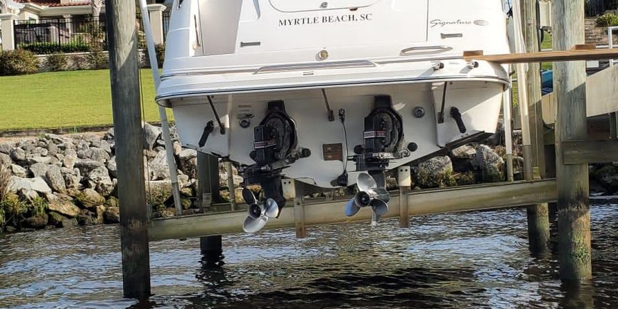 Chaparral 290 Signature