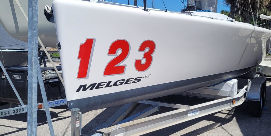 Melges 32