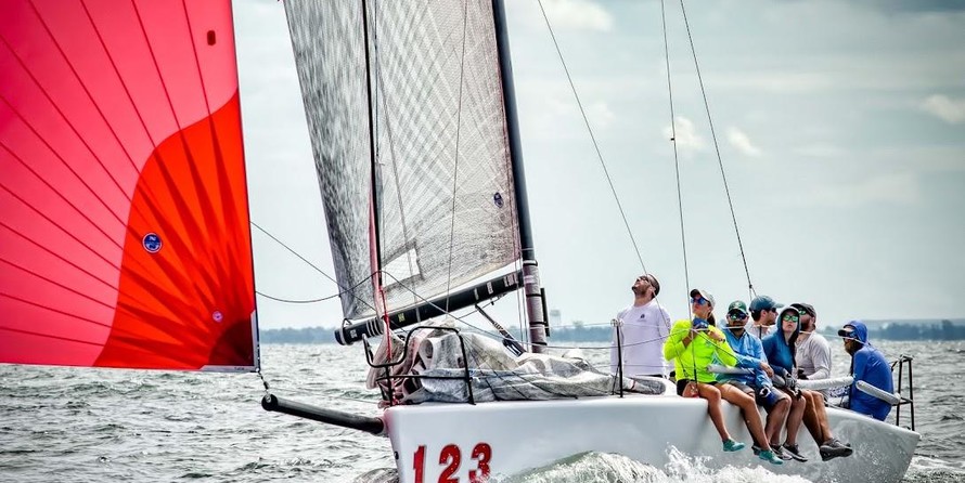 Melges 32