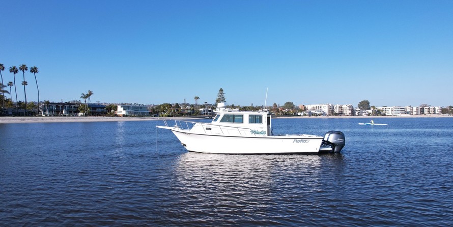 Parker 2530 Extended Sport Cabin
