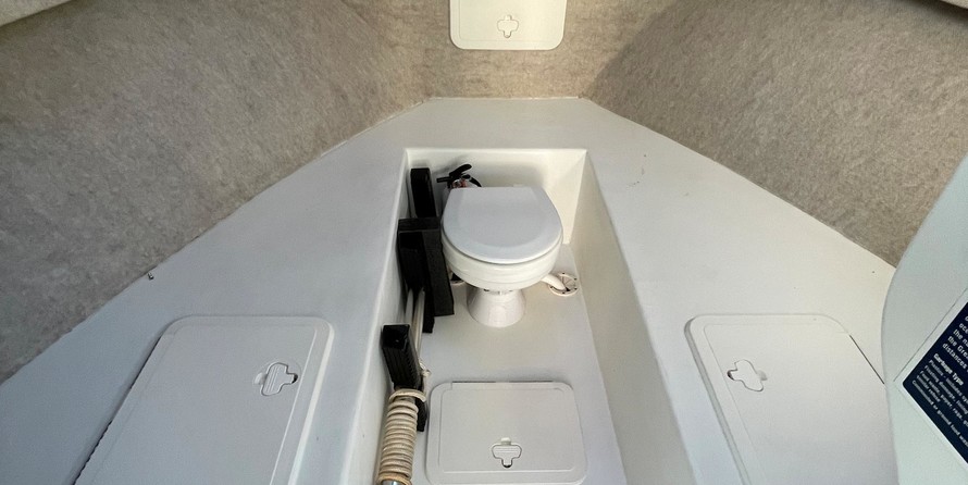 Parker 2530 Extended Sport Cabin