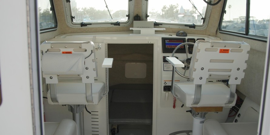Parker 2530 Extended Sport Cabin