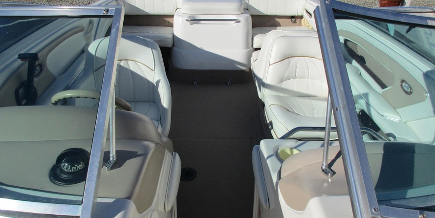 Sea ray 260 bow rider select