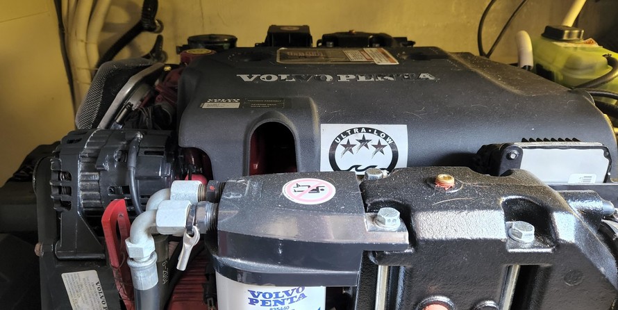 Carver 38 Super Sport