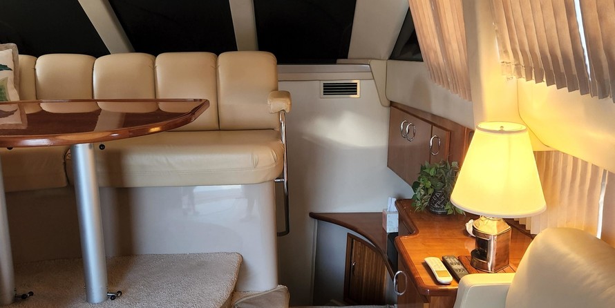 Carver 38 Super Sport