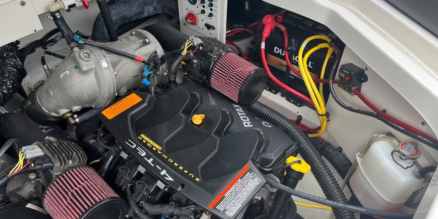 Chaparral 243 Vortex VRX