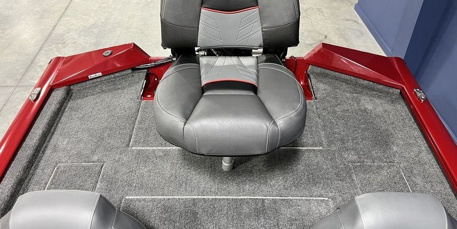 Tracker Pro Team 175 TXW