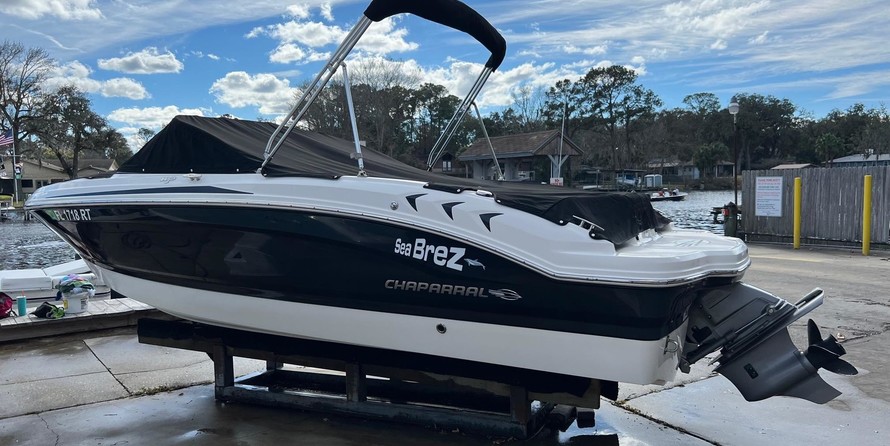 Chaparral 19 H2O Ski & Fish