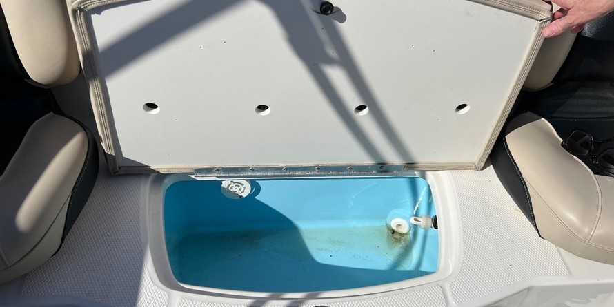 Chaparral 19 H2O Ski & Fish
