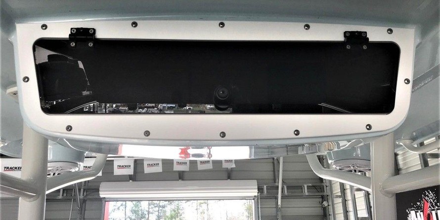 Ranger boats 2400 bay