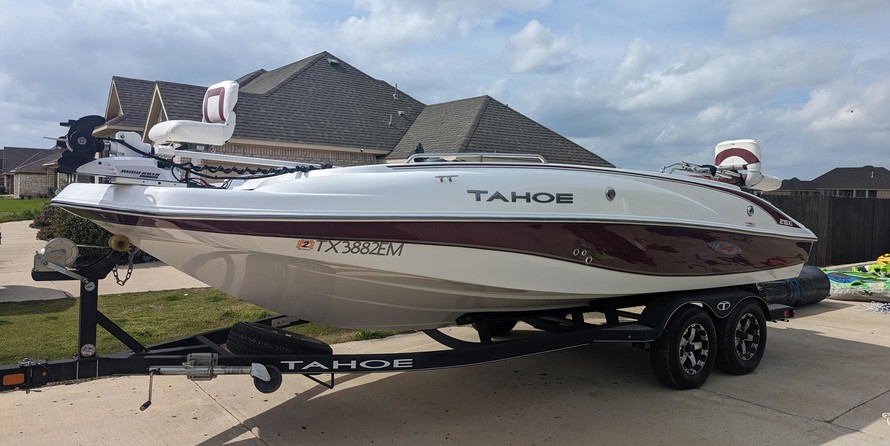 Tahoe 215 Xi