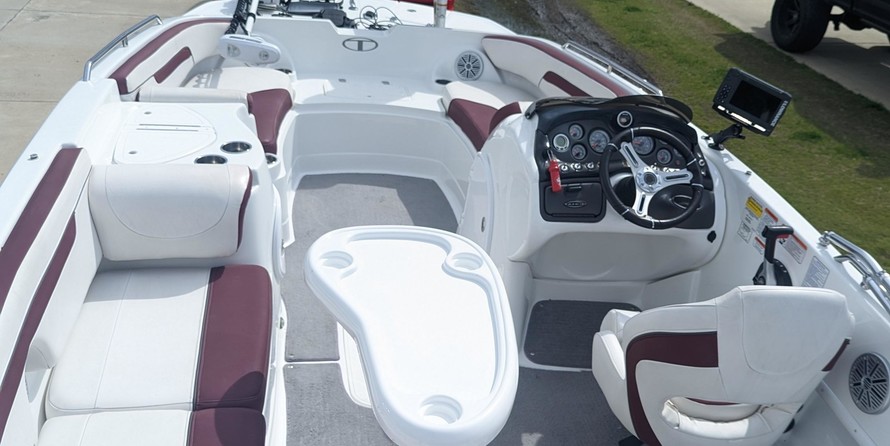 Tahoe 215 Xi