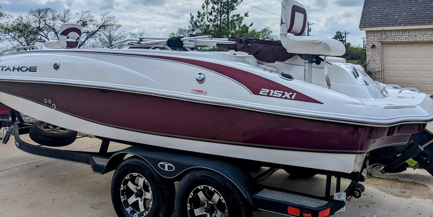 Tahoe 215 Xi