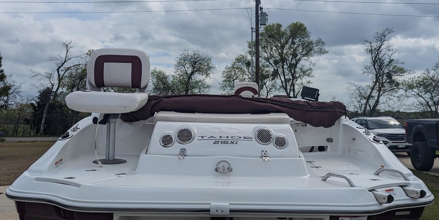 Tahoe 215 Xi