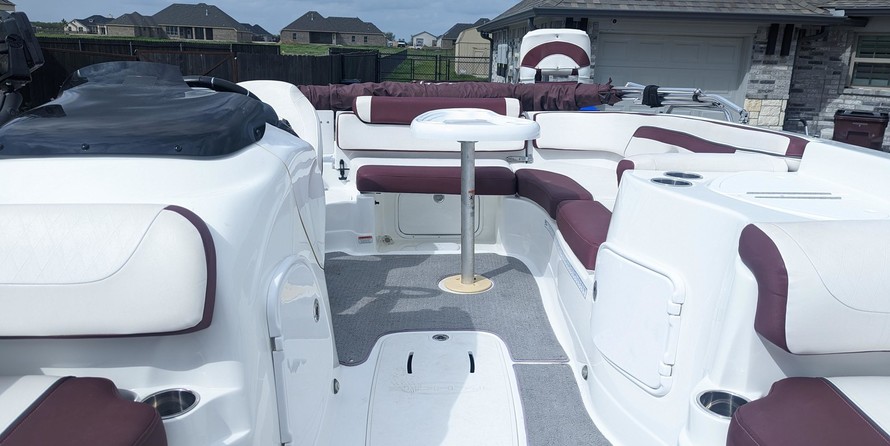 Tahoe 215 Xi