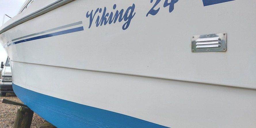 Amber boats amsterdam cruiser style wide beam barge