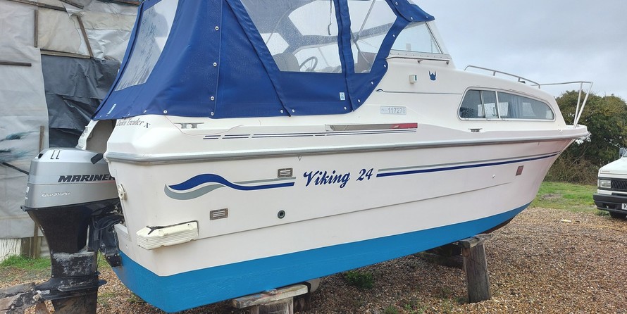 Amber boats amsterdam cruiser style wide beam barge