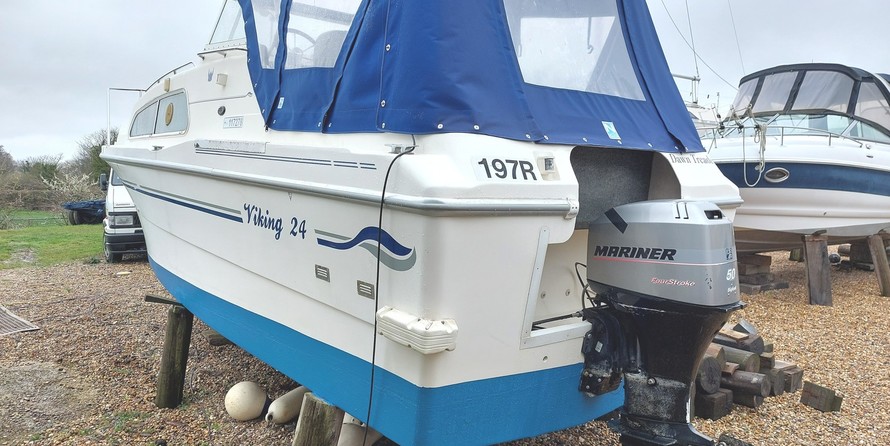 Amber boats amsterdam cruiser style wide beam barge