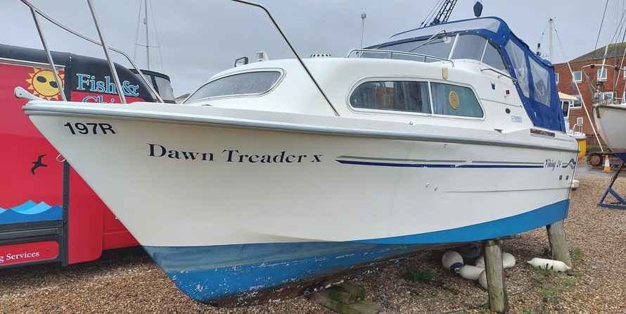 Amber boats amsterdam cruiser style wide beam barge