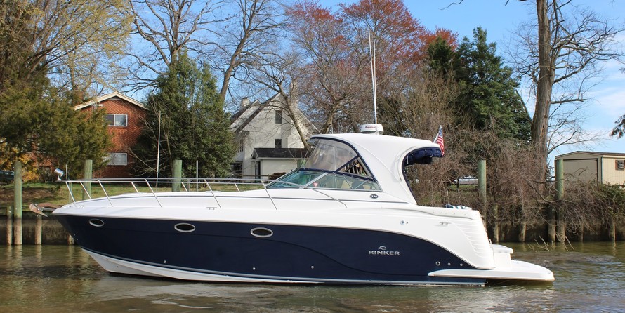 Rinker 370 EX