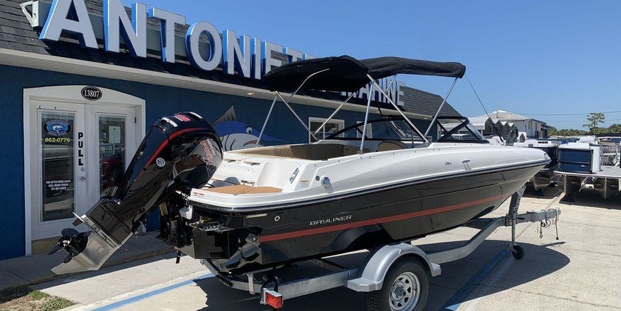 Bayliner VR4 BOWRIDER