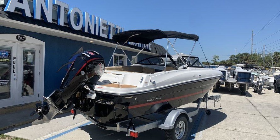 Bayliner VR4 BOWRIDER