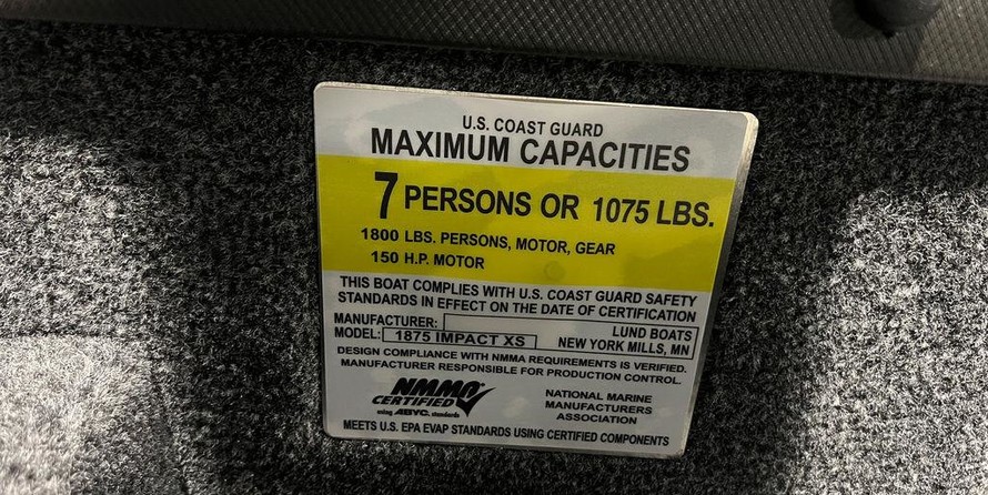 Lund Boats 1875 Impact Sport