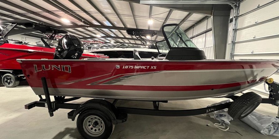 Lund Boats 1875 Impact Sport