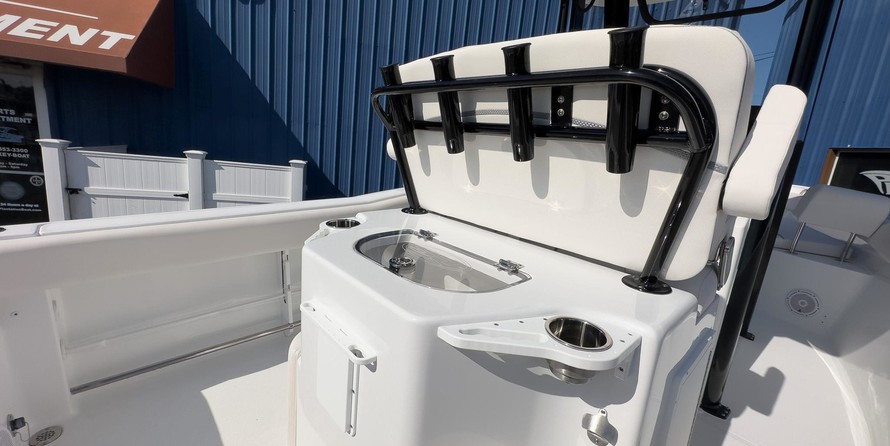 Sea Ray hunt ultra 211