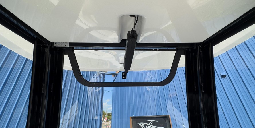 Sea Ray hunt ultra 211