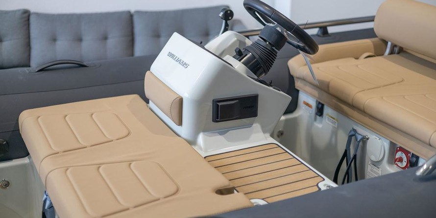 Williams SPORTJET 395