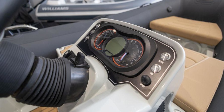 Williams SPORTJET 395