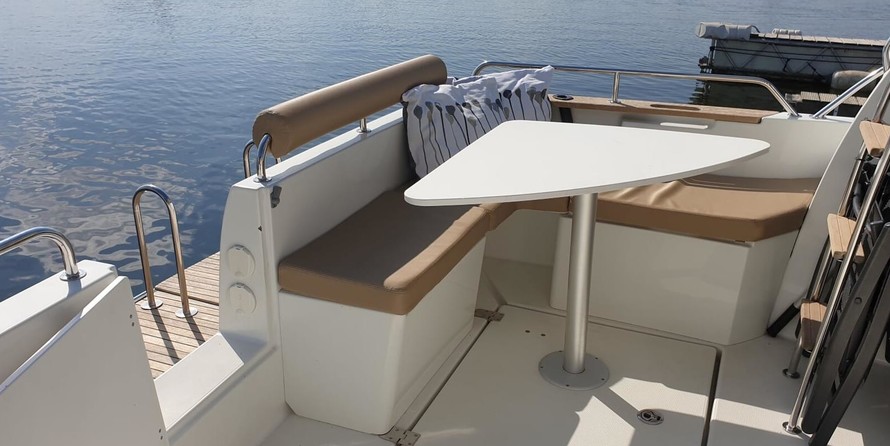 Jeanneau Merry Fisher 8