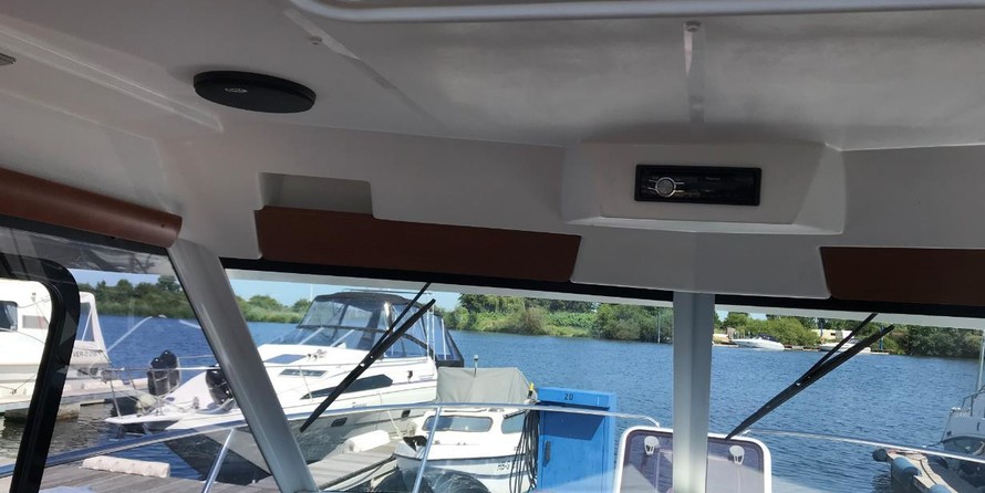 Jeanneau Merry Fisher 8