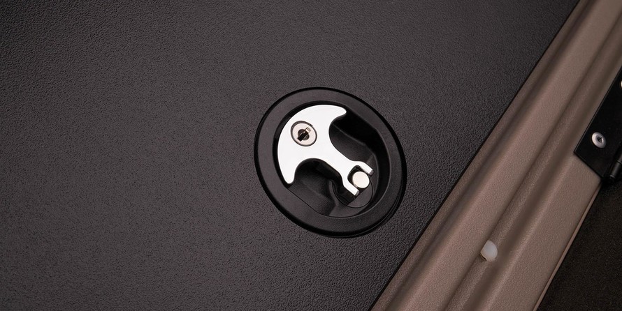 Sun Tracker SportFish 22 DLX