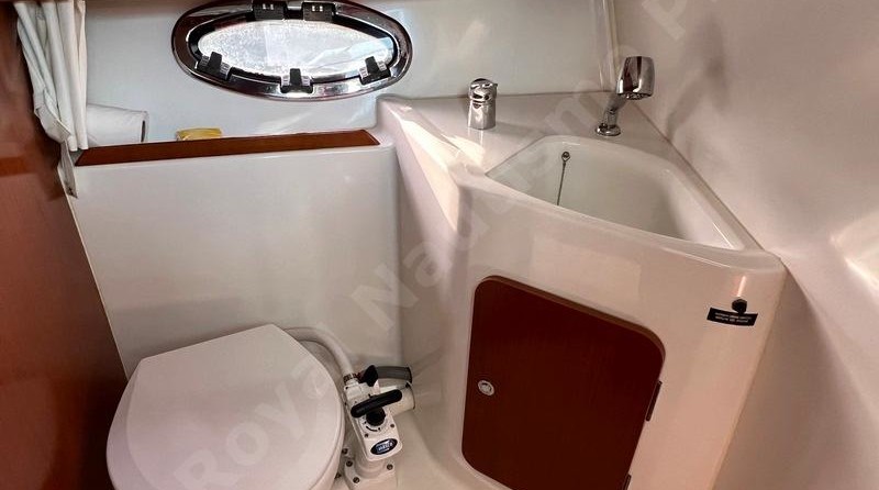 Beneteau Antares 8.80