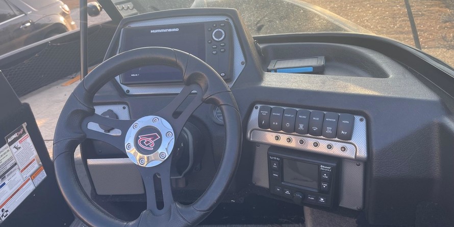 Alumacraft Competitor 205 CS