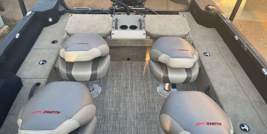 Alumacraft Competitor 205 CS