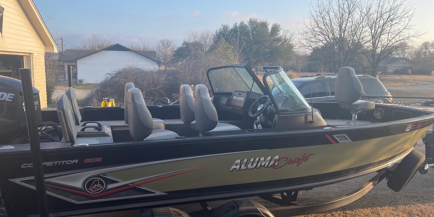 Alumacraft Competitor 205 CS