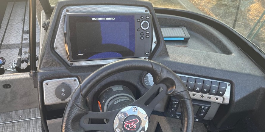 Alumacraft Competitor 205 CS