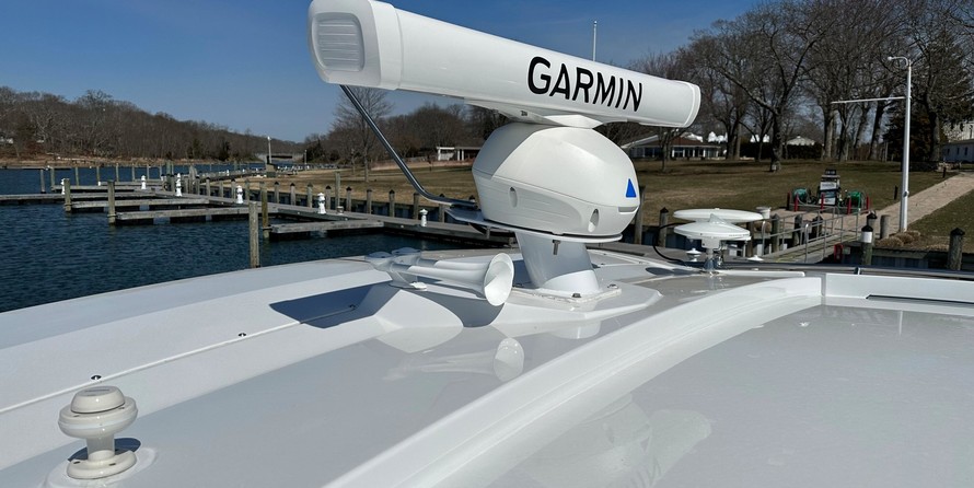 Cruisers Yachts 42 Cantius